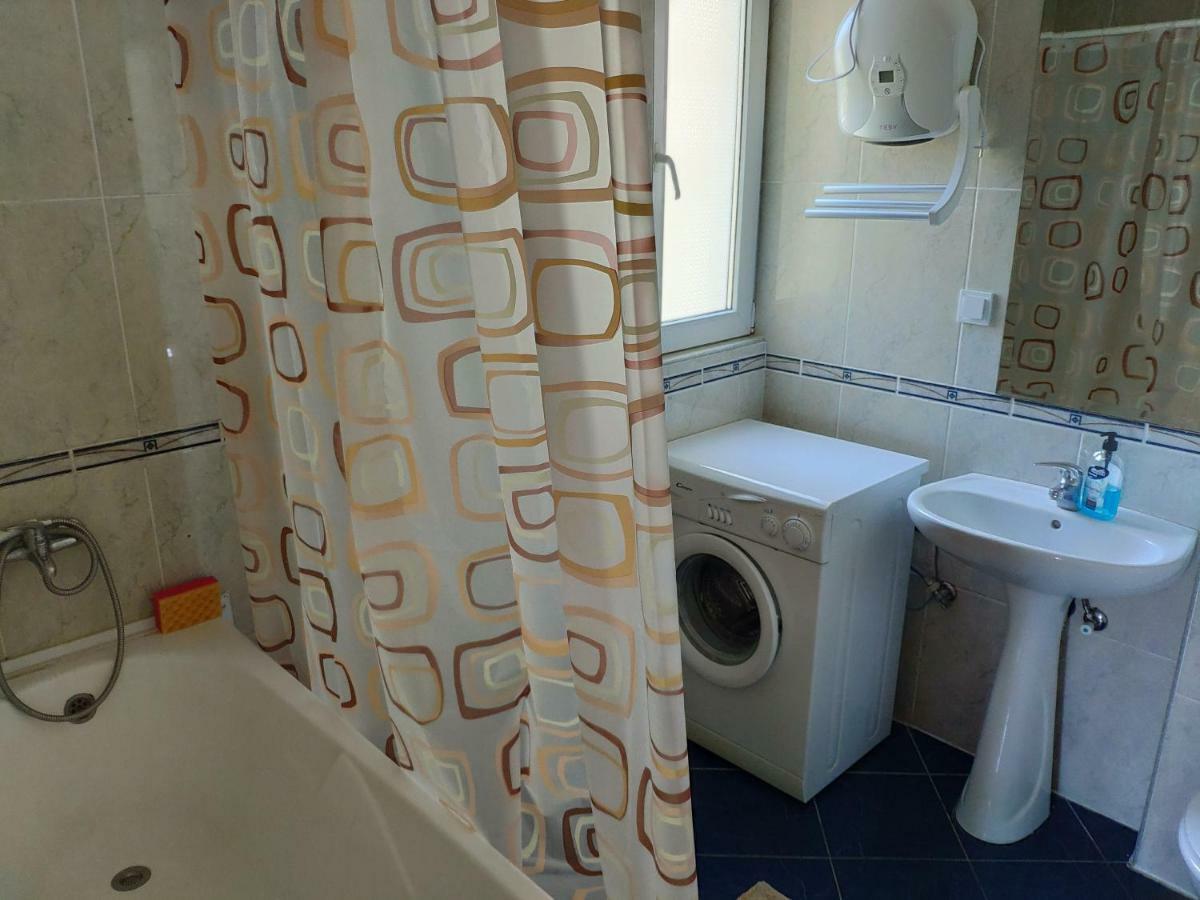 Apartman La Siesta Bar Buitenkant foto
