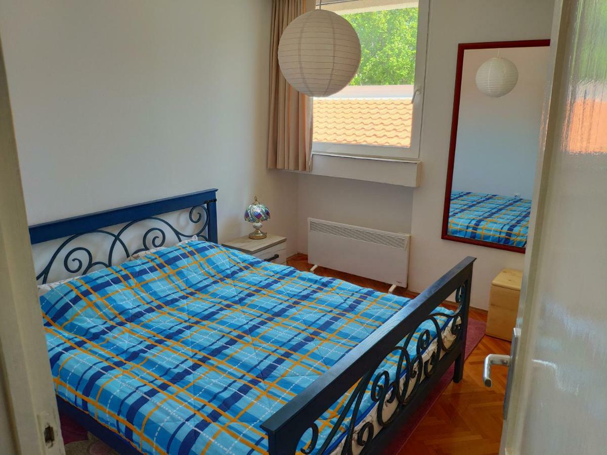 Apartman La Siesta Bar Buitenkant foto